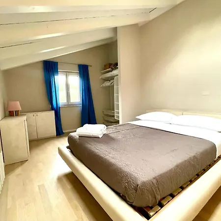 Country House *